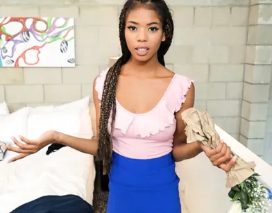 Чувак знакомится с соседкой и сочно дрючит ее шоколадную киску