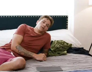 Трахнул мачеху в анал на этих выходных