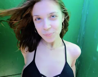 Русский секс с незнакомцем на общественном пляже