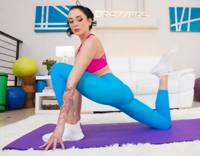 Анал с фитоняшкой